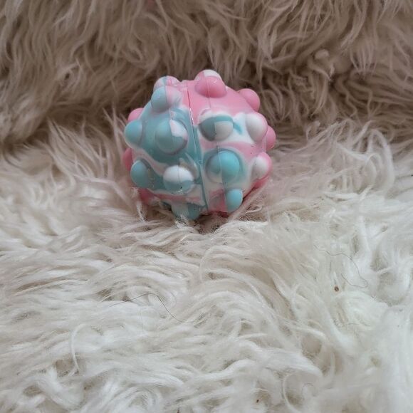 Arvbitana tactile sensory decompression toy NWOT - Picture 1 of 2